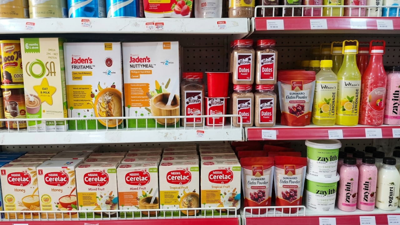 Premium supermarket shelf with DALA partner brands